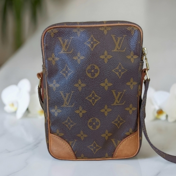 🔥 Louis Vuitton EUC✨️Danube Vintage Monogram Messenger Crossbody Bag - Picture 7 of 17
